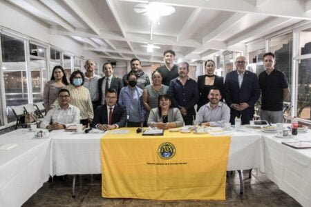 Estrecha lazos FGE con abogados de Rosarito