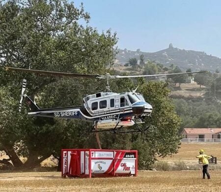 Colocan tanques de agua por todo el condado para combatir incendios