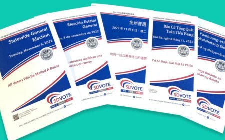 Folletos para votantes ya están en camino a San Diego