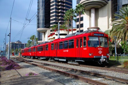 Avanza proyecto de trolley San Ysidro-Tijuana
