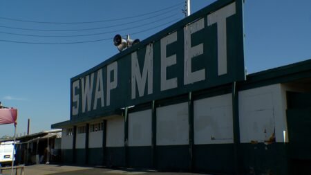 Recuerdan a hombre asesinado en Swap Meet de Spring Valley
