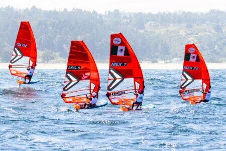 Mexicanos logran medallas en Pre-Panamericano de Vela en Chile
