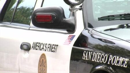 Encuentran a hombre con heridas de arma blanca en San Diego