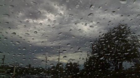 Se registraron cierres parciales en San Diego por lluvias