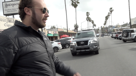 El “Jaywalk” ya es legal en California