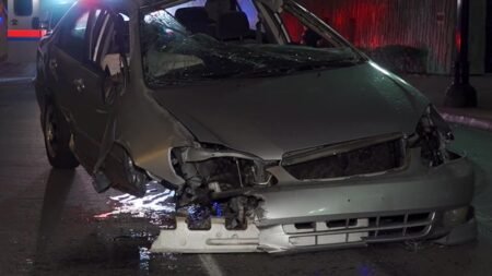 Muere copiloto tras accidente, se sospecha DIU como causa