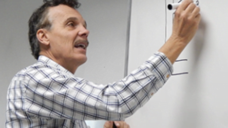 Maestro de la Universidad de San Diego falleció de neumonía por legionella