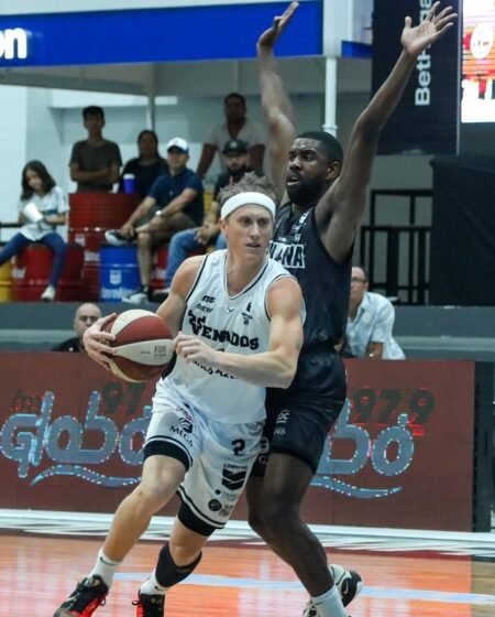 Zonkeys abre serie con triunfo