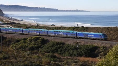 Más opciones de ruta para trenes en Del Mar