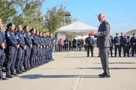 Tijuana tiene 58 nuevos policías