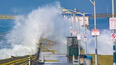 Más daños al muelle de Ocean Beach