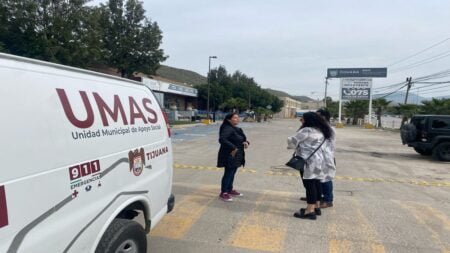 Rescatan en Tijuana a adulto mayor extraviado