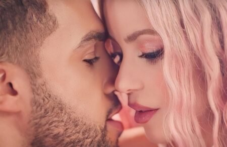 Shakira desata rumores de un posible romance con Lucien Laviscount