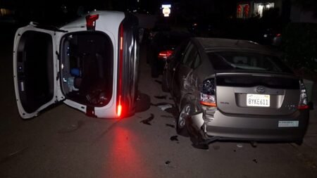 Dos detenidos en relación con accidente en Sherman Heights