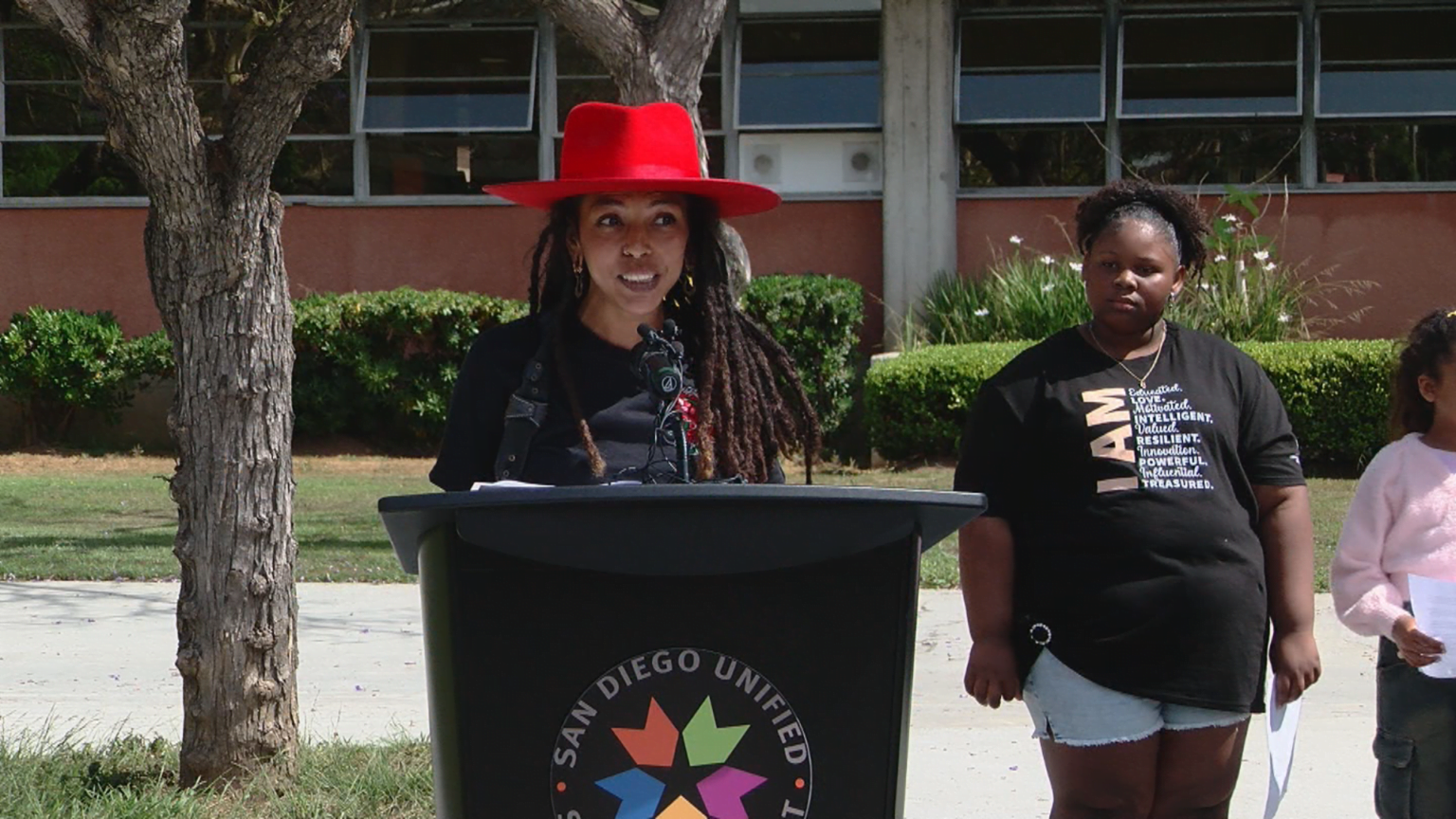 Conmemoran liberación de esclavos en Distrito Escolar Unificado SD