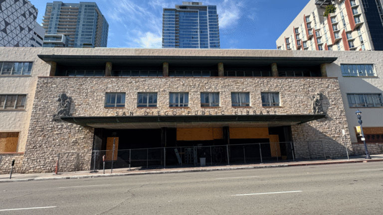 San Diego busca transformar la antigua Biblioteca Central en viviendas asequibles