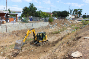San Diego se prepara ante pronóstico de lluvias e insta a residentes a prevenir inundaciones