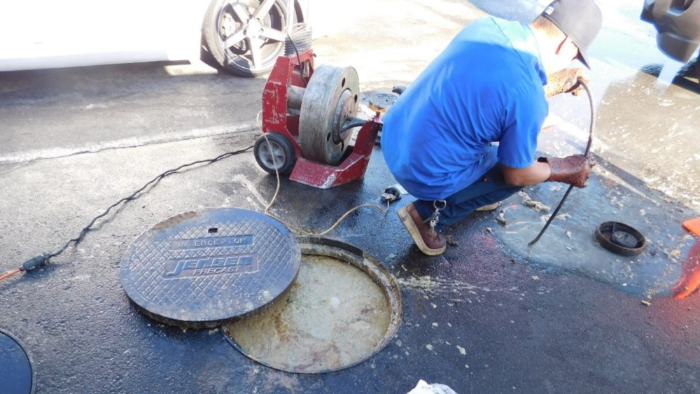 Se exhorta a residentes a evitar desbordes de aguas residuales durante las fiestas